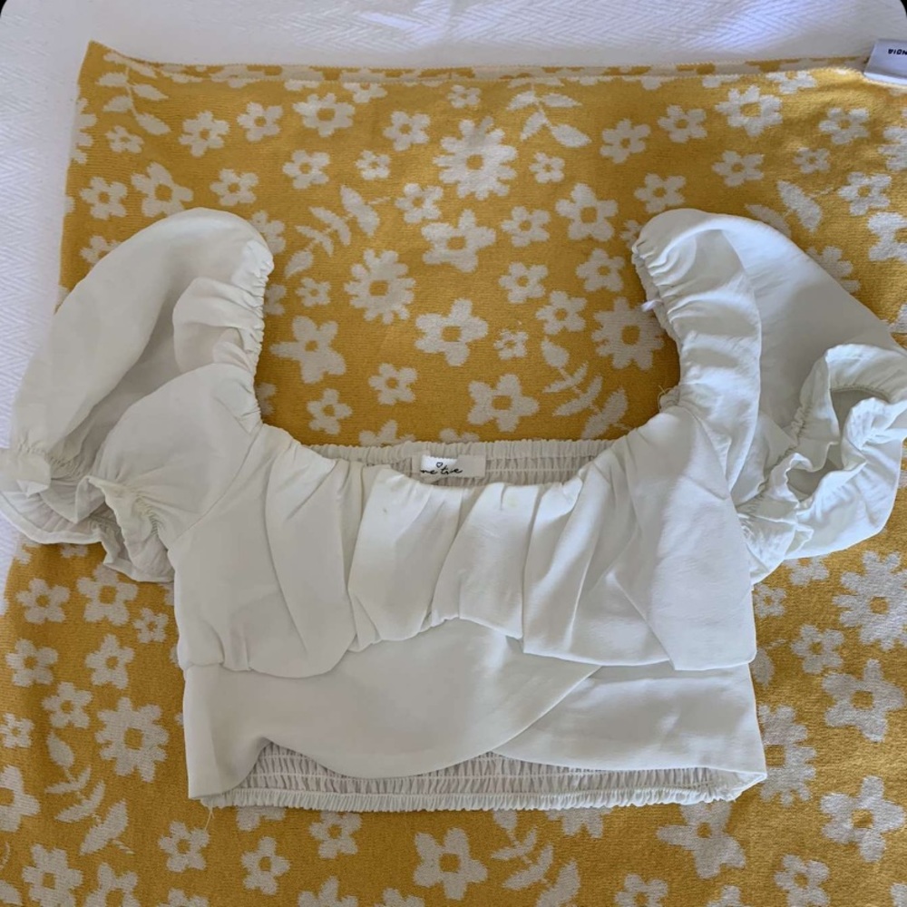 White crop top
